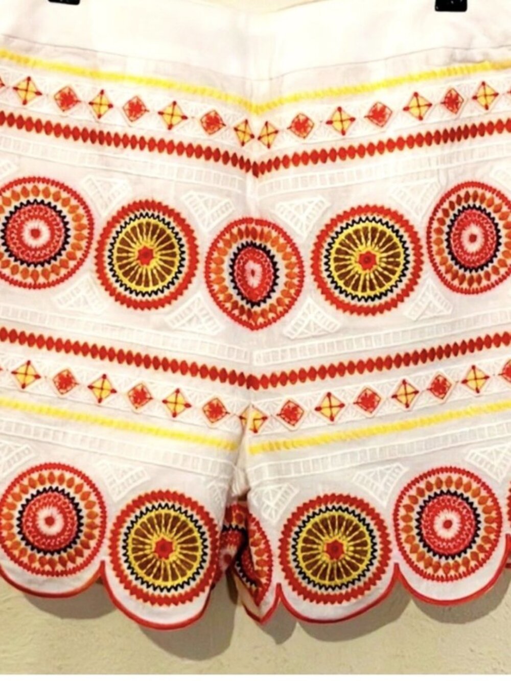 Boden Tamsin Embroidered Linen Blend Shorts |  Multicolor | Like New | Sz 10